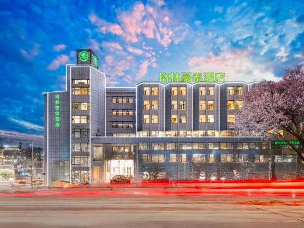 Greentree Inn Geermu Walking Street Business Hotel Golmud Екстер'єр фото