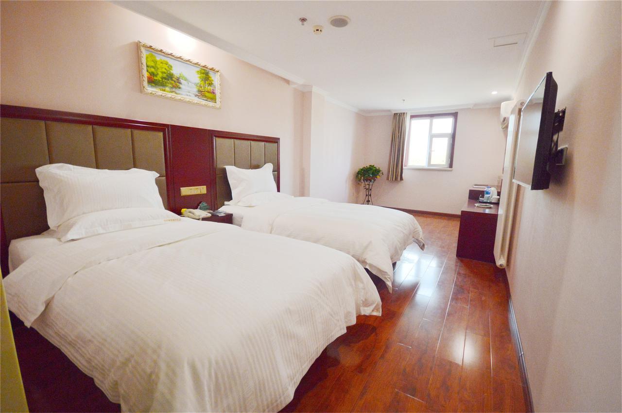 Greentree Inn Geermu Walking Street Business Hotel Golmud Екстер'єр фото